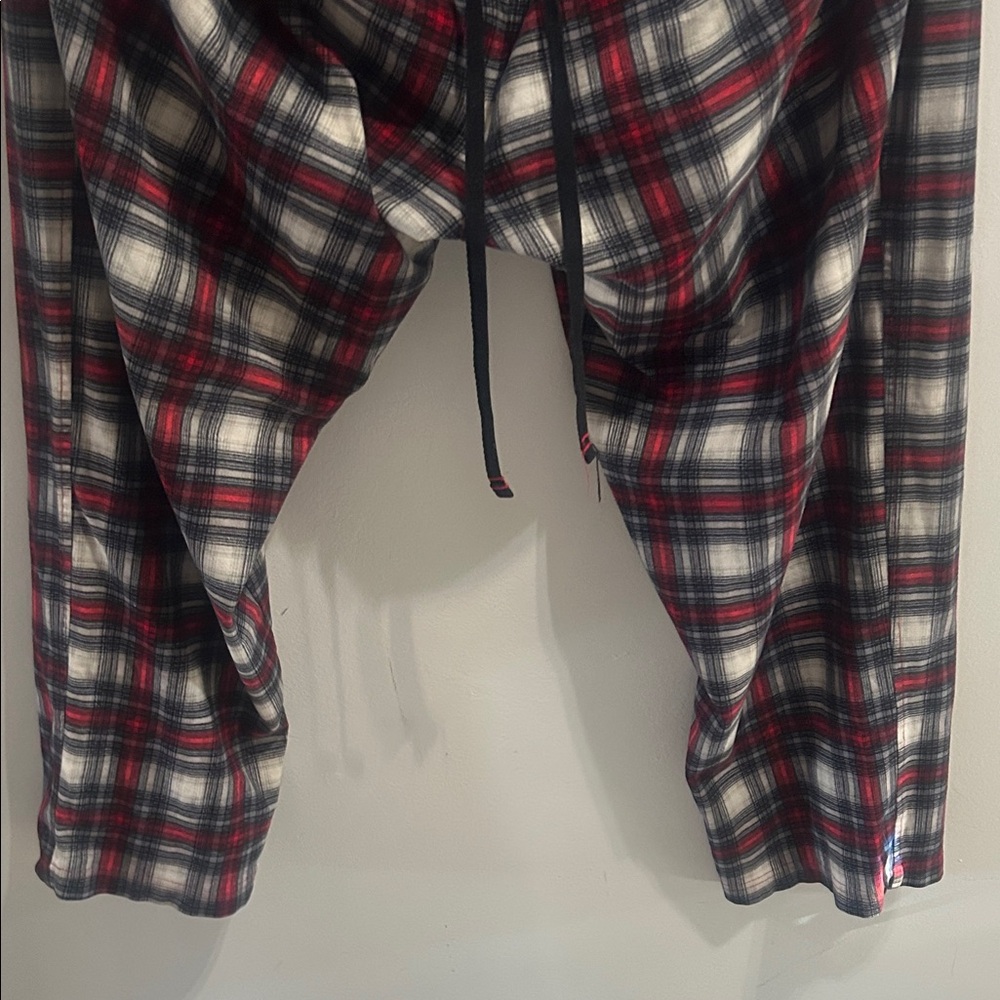 Nautica Plaid sleepwear in Red and Gray - Picture 5 of 8